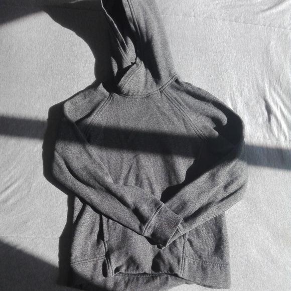 lululemon grey hoodie - Picture 1 of 6